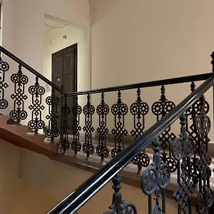https://dfive-semmelweis-apartment.inbudapesthotels.com